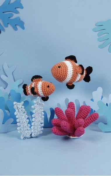 Clownfish &amp; Seaweed Amigurumi Kit