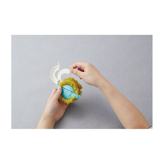 PomPom Maker Set 3129